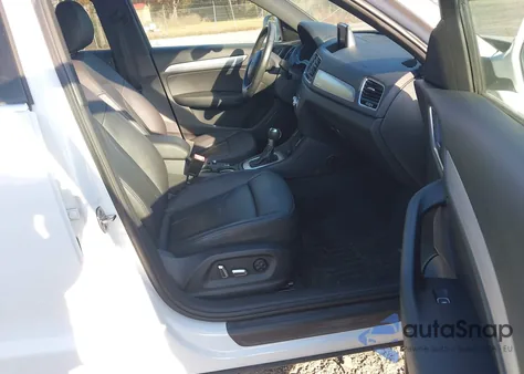 2017 Audi Q3 2.0T Premium из США, поврежденный, VIN WA1JCCFS3HR008925